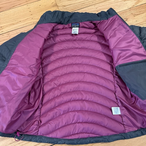 Patagonia Down Women's Sz M Gray Puffer Jacket - Picture 3 of 15